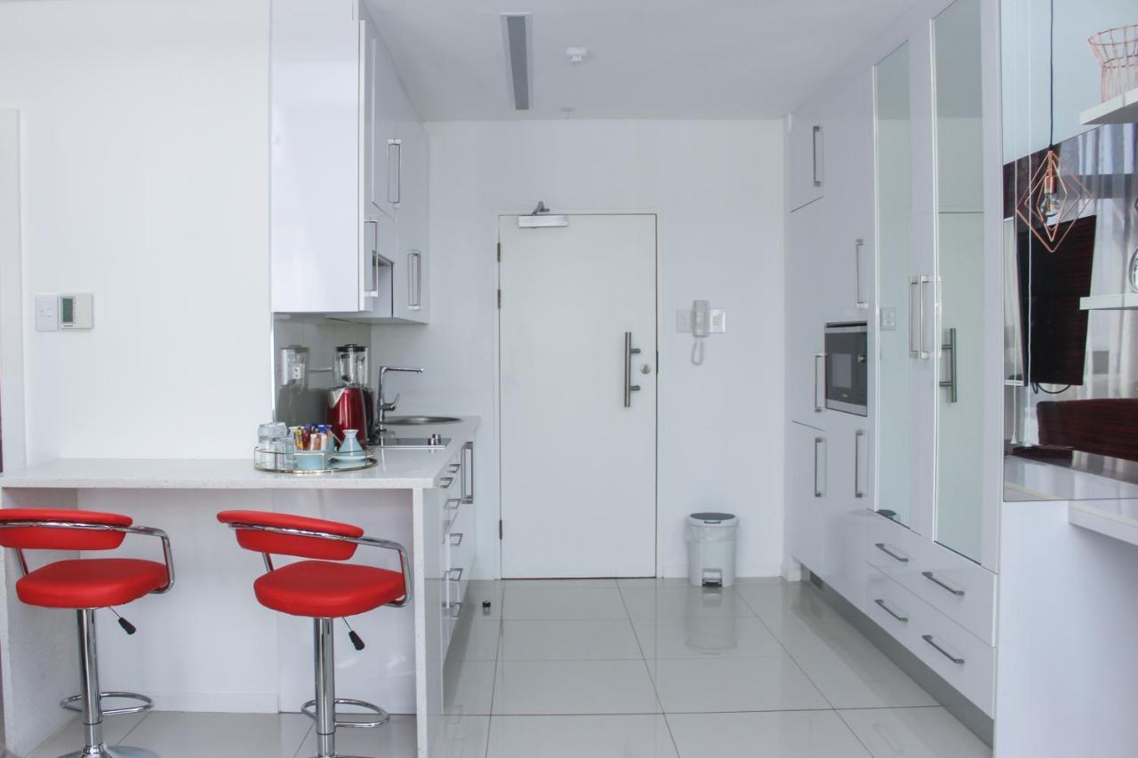 Green Avenue Apartments ハボローネ エクステリア 写真